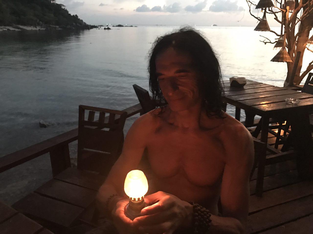 thai-42